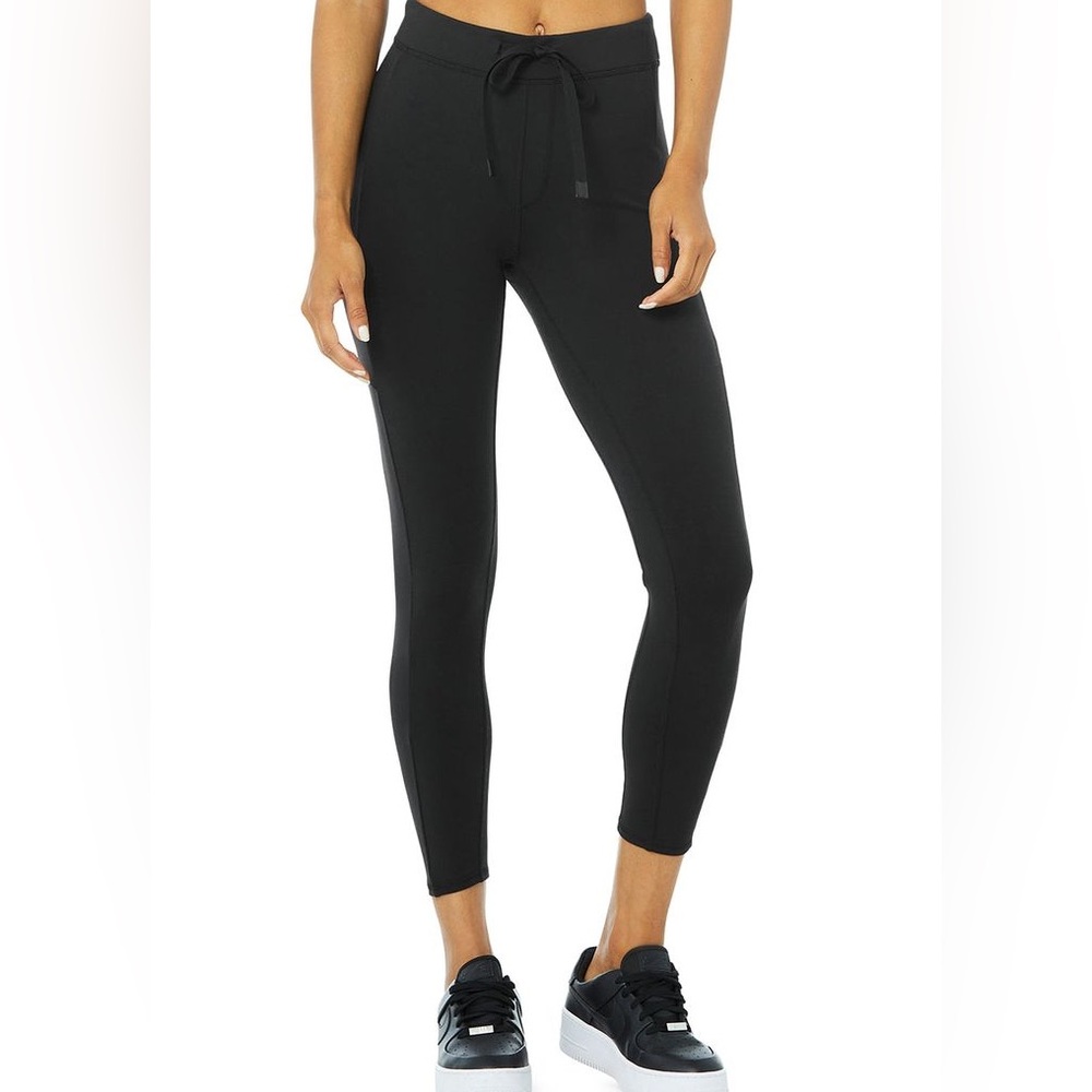 All Yoga Checkpoint Black Drawstring Side Pocket 7/8 Leggings Size Small /